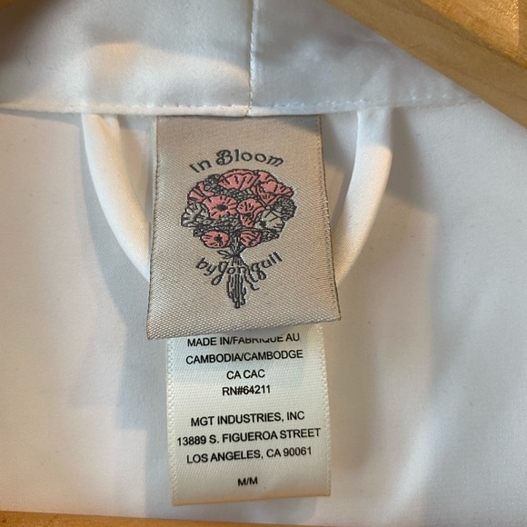 In the Bloom by Jonquil “the Mrs” bridal robe - Picture 2 of 13